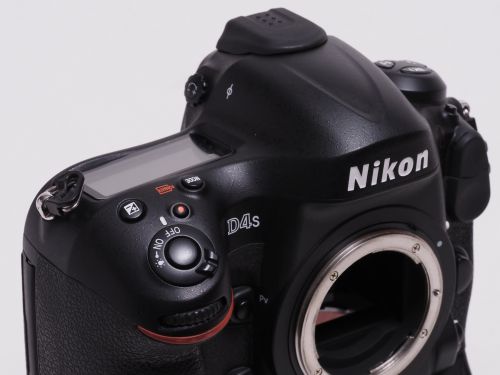 Nikon D4S ボディ