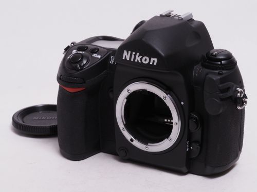 ニコン【美品・最終値下げ】Nikon (ニコン) F6 ボディ