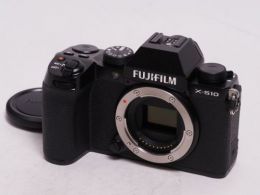 フジフイルム X-S10 ボディ 【中古】(B:167)