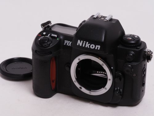 背面右下角部にキズありニコン Nikon F100 ボディ 《F5ジュニアと呼ば