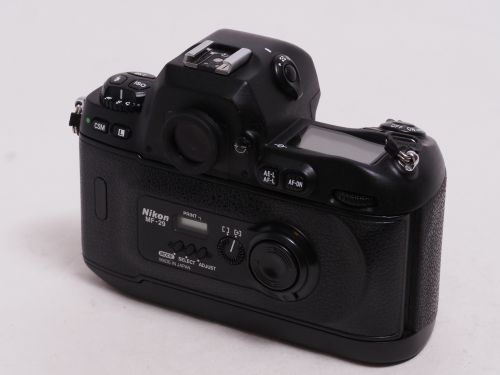 テレビ・オーディオ・カメラニコン F100 ボディ Nikon