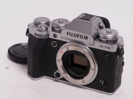 フジフイルム X-T5 ボディ シルバー 【中古】(B:021)