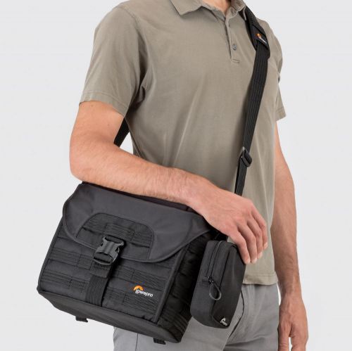 荻窪カメラのさくらや / Lowepro プロタクティックSH180AWショルダーバッグLP37377-PKK